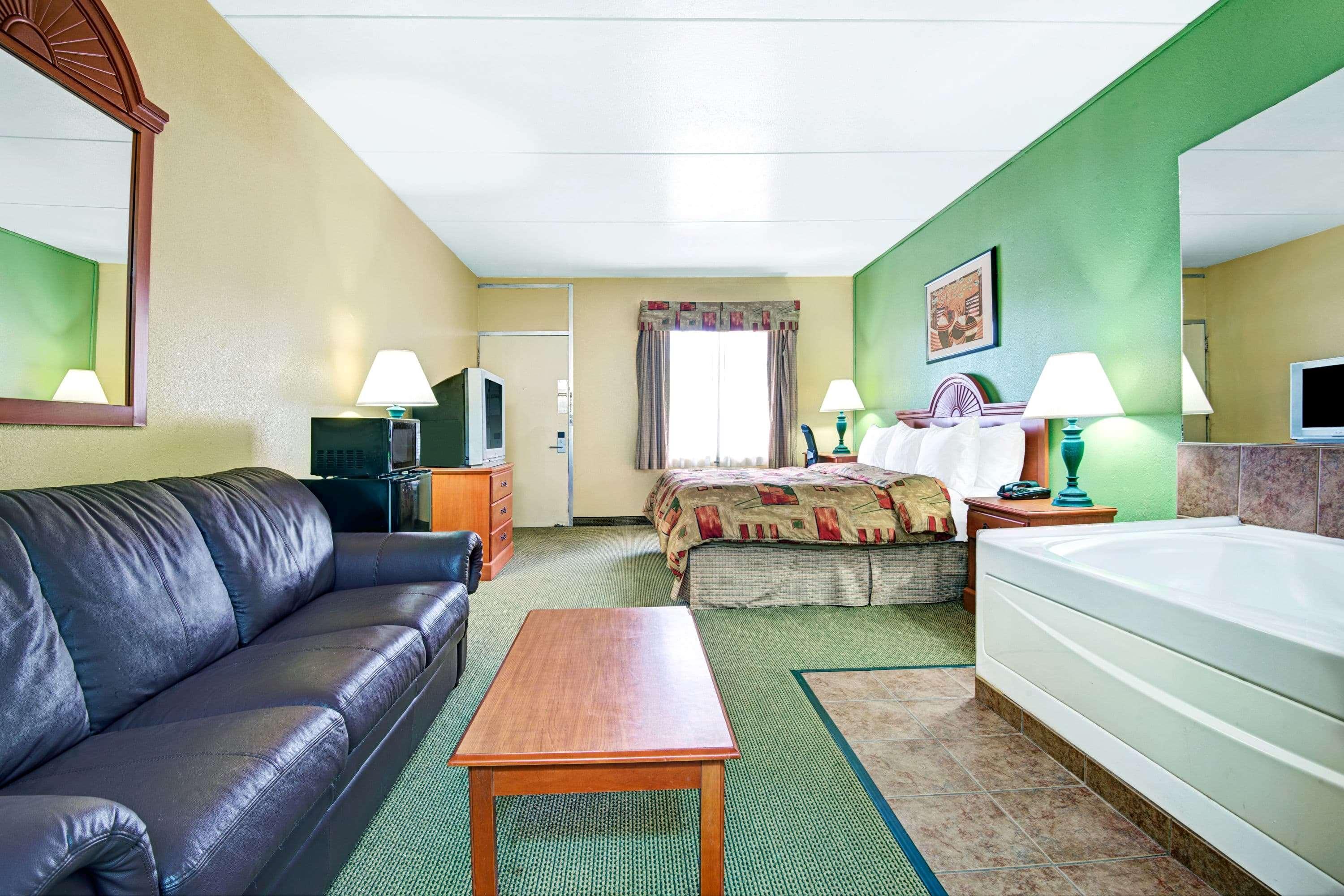 Super 8 By Wyndham Nashville Near Downtown / I-40 المظهر الخارجي الصورة